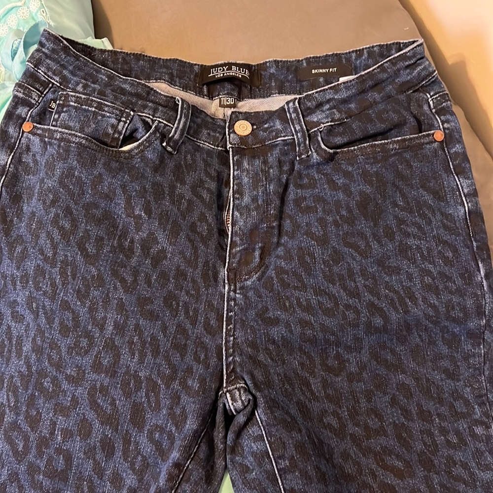 Leopard Judy blue jeans